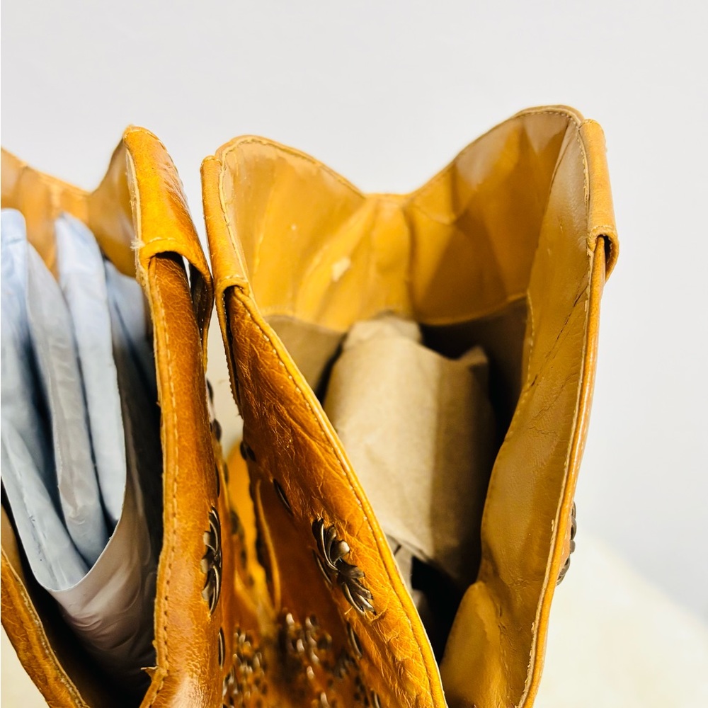Vintage Western Heeled Boots - Picture 11 of 16